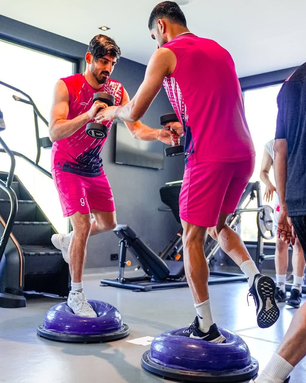 لبخند رضایت نویدکیا در باغ فردوس/ جای خالی حسینی در تمرین استقلال؟