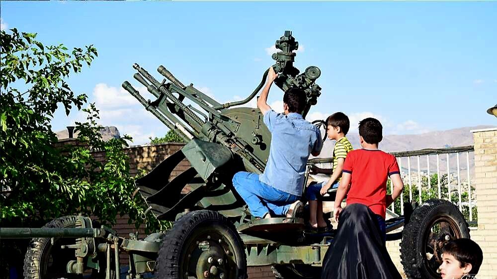 خاطراتی که هنوز خاک میخورد