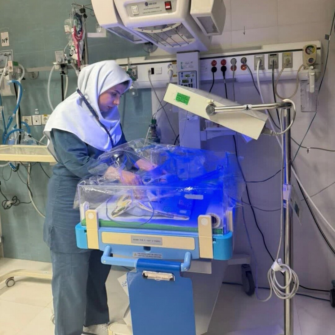 تولد معجزه‌ای کوچک در بخش NICU بیمارستان شریعتی اصفهان
