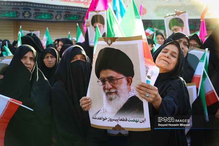 راهپیمایی مردم مشهد در سالروز قیام خونین مسجد گوهرشاد