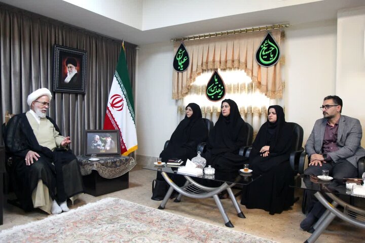 طرح معرفی هفتگی کتاب در نماز جمعه کرمانشاه اجرا می‌شود