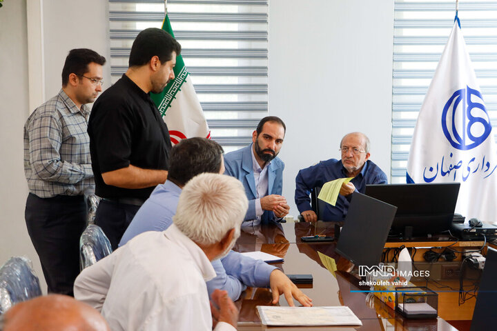 کمیته نظارتی شورای شهر اصفهان در منطقه 9 شهرداری