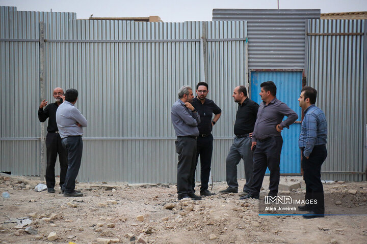 بازدید رئیس کمیسیون فرهنگی، اجتماعی و ورزشی شورای شهر اصفهان از پروژه کمرزرین