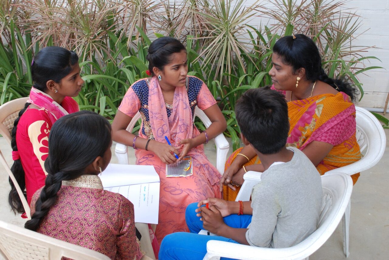 نقش مشارکت اجتماعی و سازمانهای محلی در ارتقای حکمرانی شهری - 1700