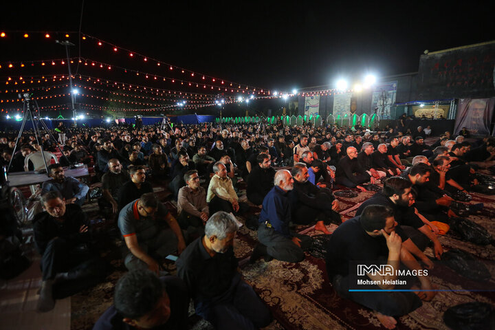 عزاداری دهه دوم محرم در هیئت مکتب‌الصادق(ع)