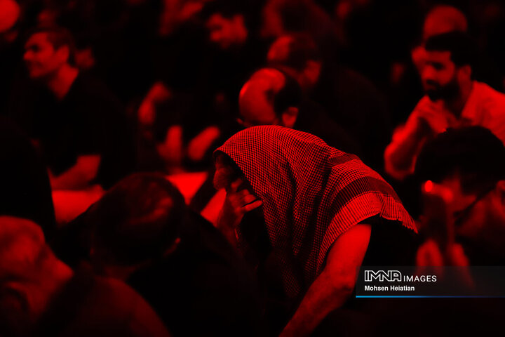 عزاداری دهه دوم محرم در هیئت مکتب‌الصادق(ع)