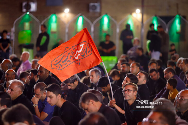عزاداری دهه دوم محرم در هیئت مکتب‌الصادق(ع)