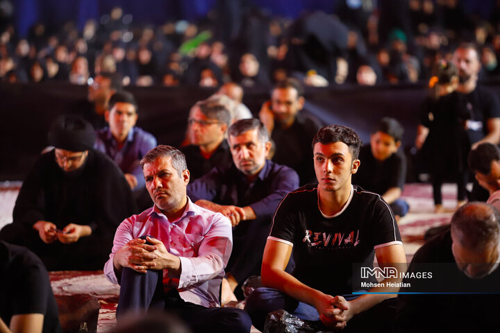 عزاداری دهه دوم محرم در هیئت مکتب‌الصادق(ع)