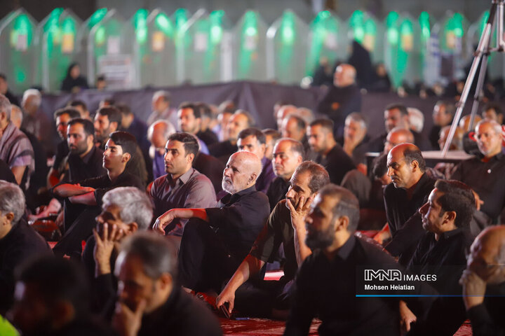 عزاداری دهه دوم محرم در هیئت مکتب‌الصادق(ع)