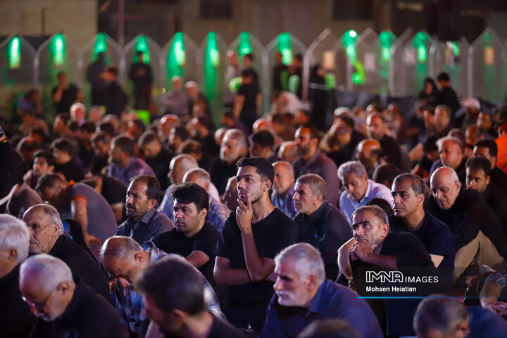 عزاداری دهه دوم محرم در هیئت مکتب‌الصادق(ع)