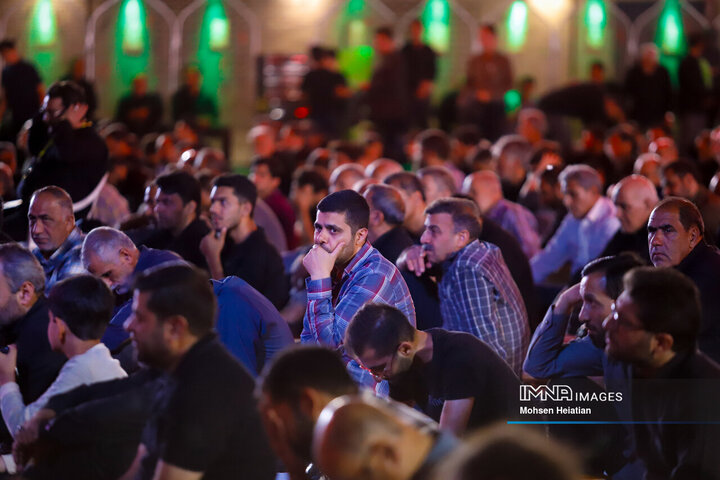 عزاداری دهه دوم محرم در هیئت مکتب‌الصادق(ع)