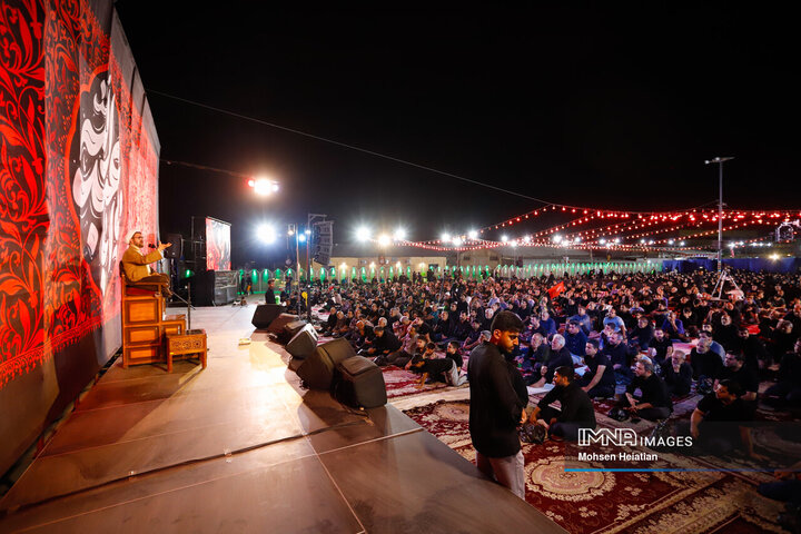 عزاداری دهه دوم محرم در هیئت مکتب‌الصادق(ع)