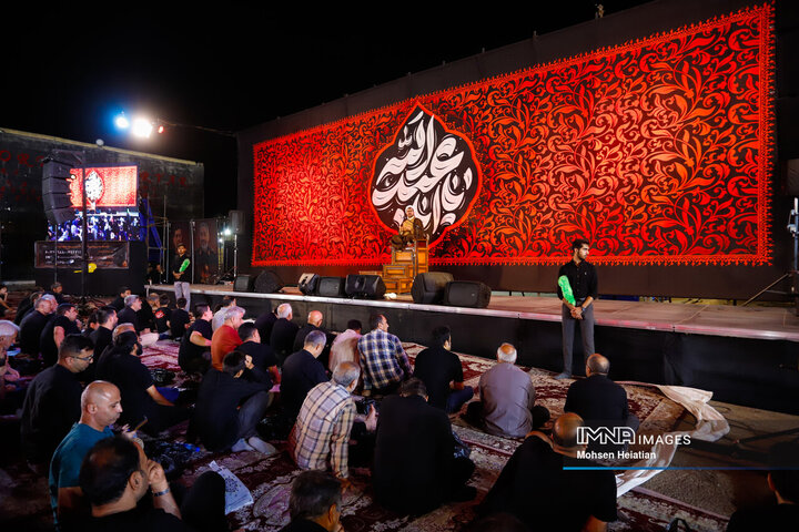 عزاداری دهه دوم محرم در هیئت مکتب‌الصادق(ع)