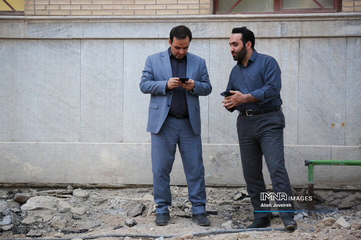 بازدید رئیس کمیسیون فرهنگی، اجتماعی و ورزشی شورای شهر اصفهان از پروژه کمرزرین