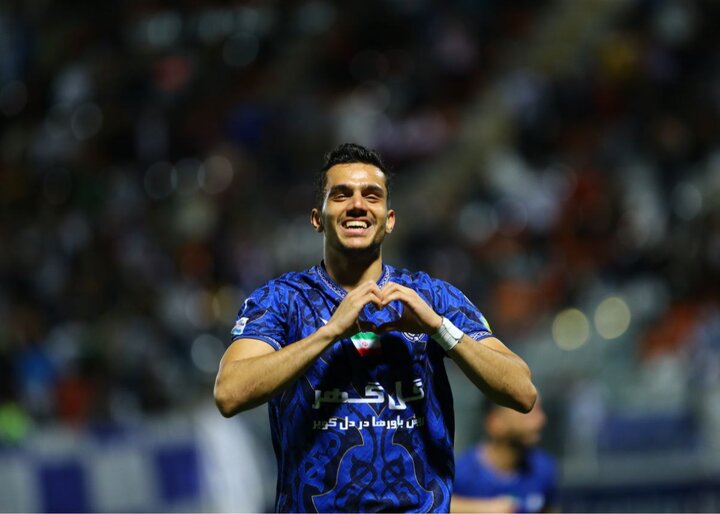 «مسعود زائرکاظمینی» به تراکتور پیوست + عکس