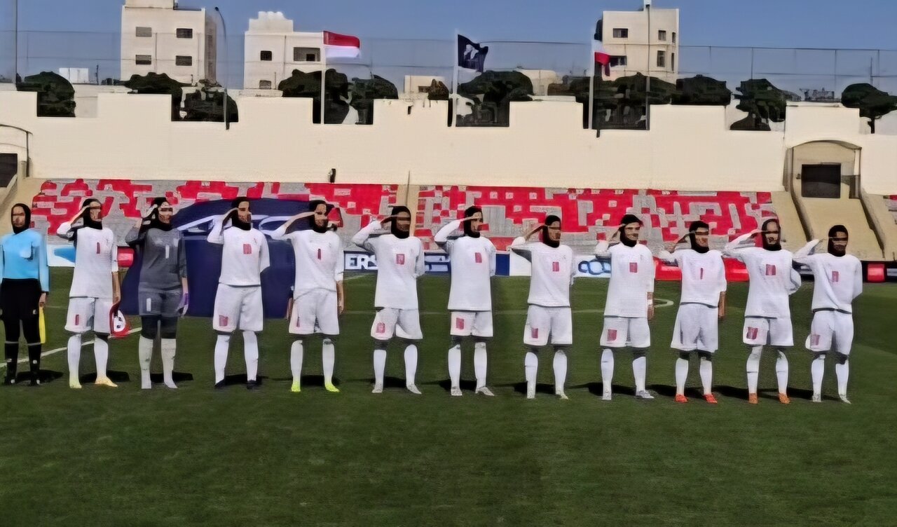 تطهیر سازی با فوتبال به روش ترامپ!