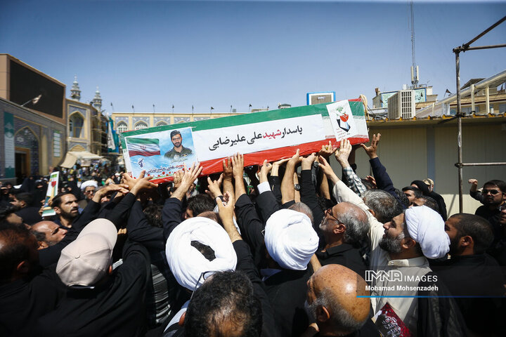 تشییع پیکر مطهر 2 شهید تجاوز رژیم صهیونیستی به کشور درقم