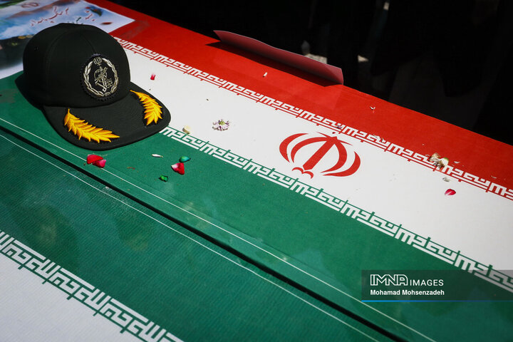 تشییع پیکر مطهر 2 شهید تجاوز رژیم صهیونیستی به کشور درقم