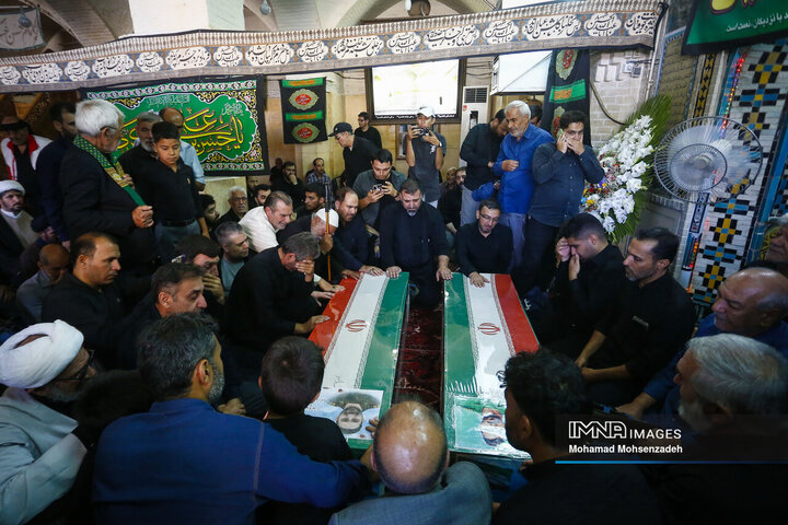 تشییع پیکر مطهر 2 شهید تجاوز رژیم صهیونیستی به کشور درقم