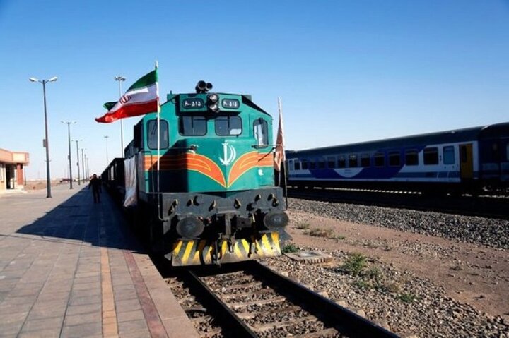 نخستین قطار ویژه اربعین از گرگان به کرمانشاه اعزام میشود نخستین قطار ویژه اربعین از گرگان به کرمانشاه اعزام میشود
