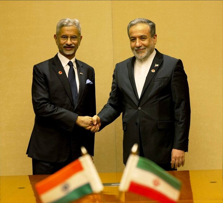 ابراز خرسندی وزیر خارجه هند از دیدار با عراقچی