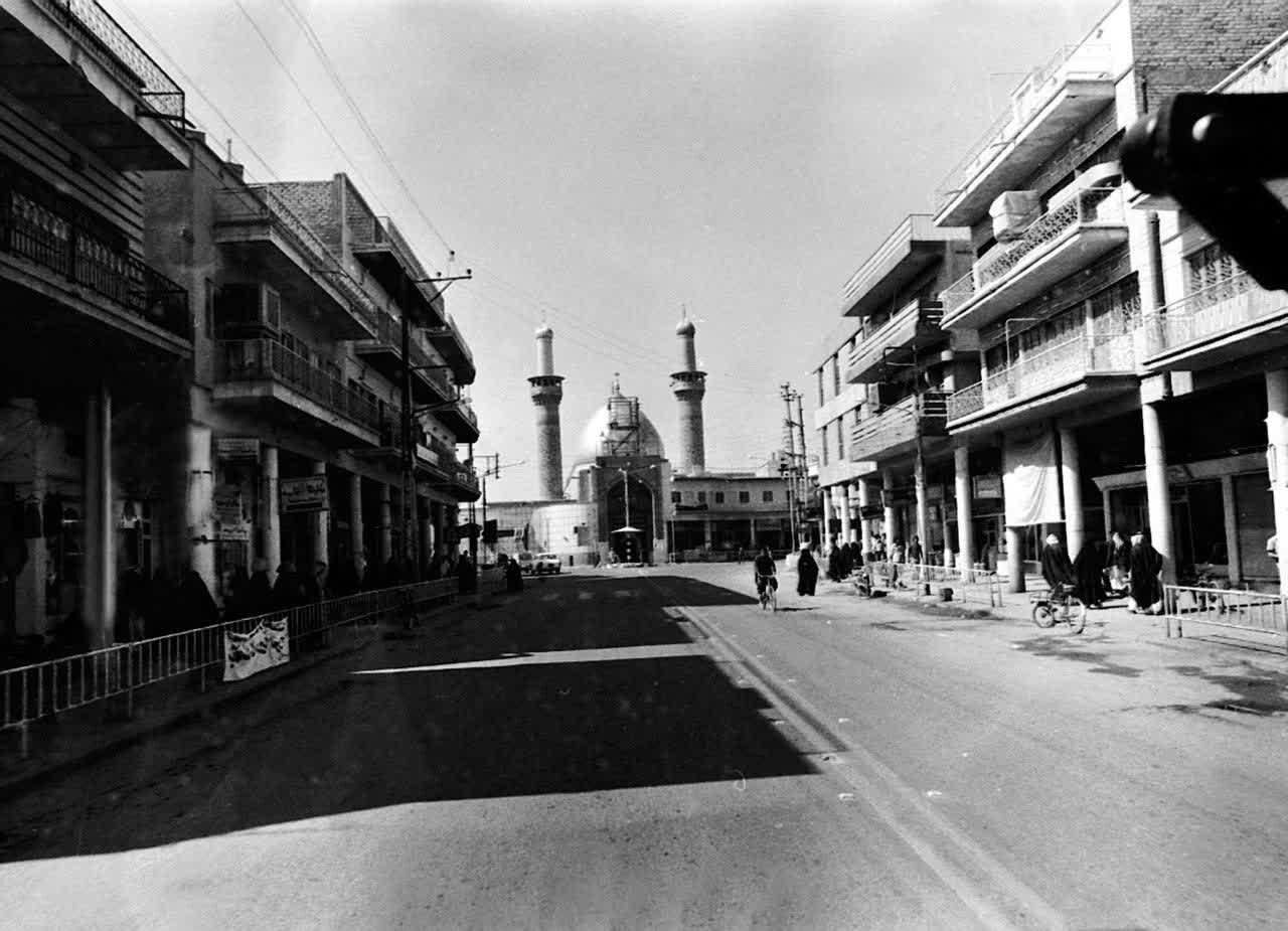 «در سوگ سرو» با محوریت تصاویر تاریخی اماکن زیارتی مهمان برج آزادی + عکس