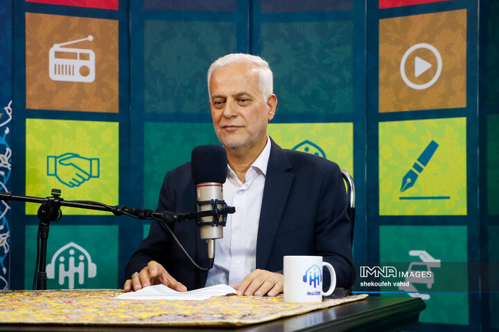 لزوم حضور دستگاه‌های نظارتی برای جلوگیری از چرخه تکراری سدمعبر صنوف در شهر اصفهان