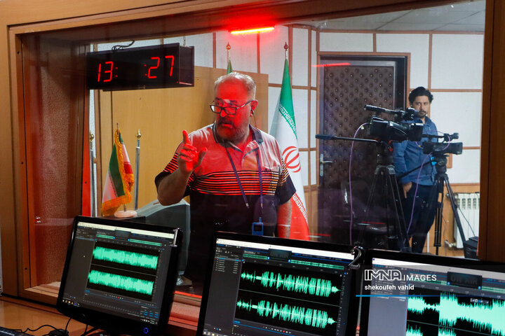 برنامه رادیویی «بی‌واسطه با مردم»