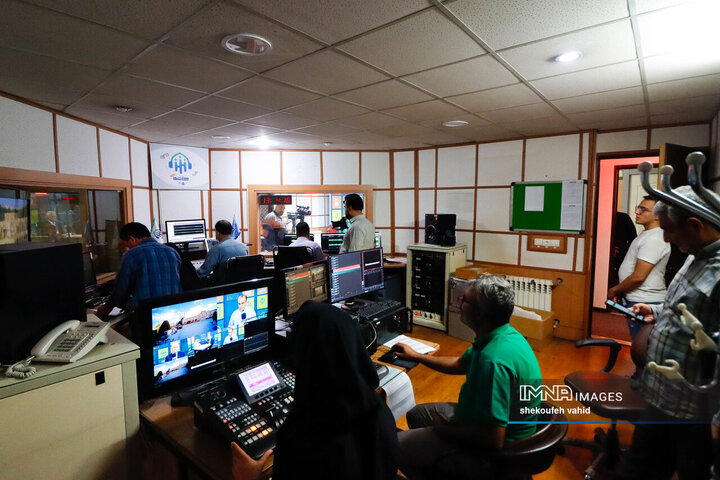 برنامه رادیویی «بی‌واسطه با مردم»