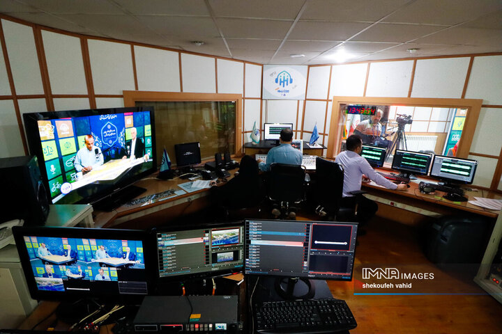 برنامه رادیویی «بی‌واسطه با مردم»