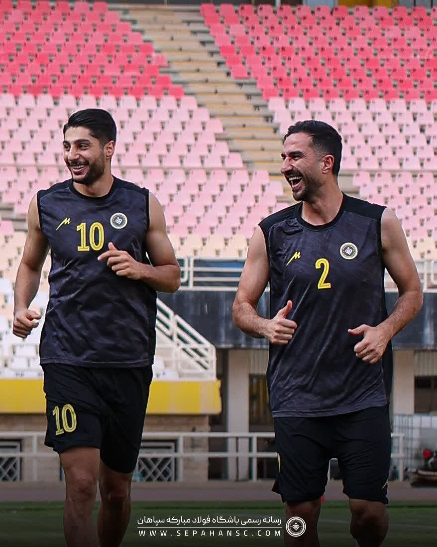 ساپینتو مسیر جدید برای استقلال ترسیم کرد / امیدواری هواداران پرسپولیس برای آمادگی اورونوف