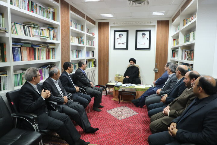 توجه به بناهای تاریخی و حفظ و احیای آنها نیاز اساسی استان اردبیل است