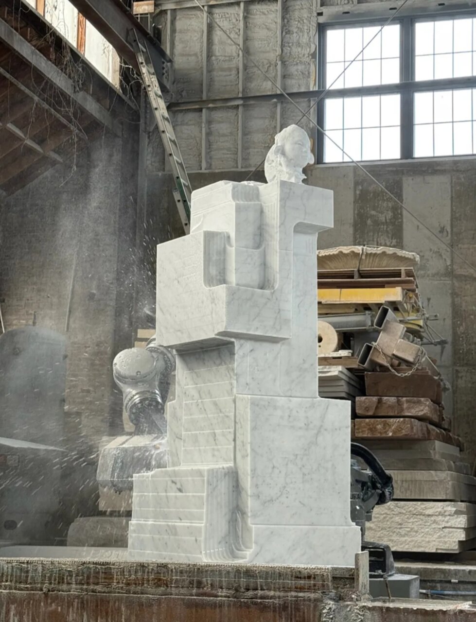 آینده شهرها در دست ربات‌های سنگ‌تراش؛ تحولی بادوام در معماری شهری