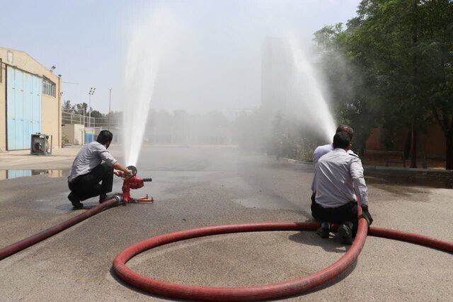 ارتقای توان عملیاتی آتش‌نشانی یزد برای رفع سریع آب‌گرفتگی‌ها