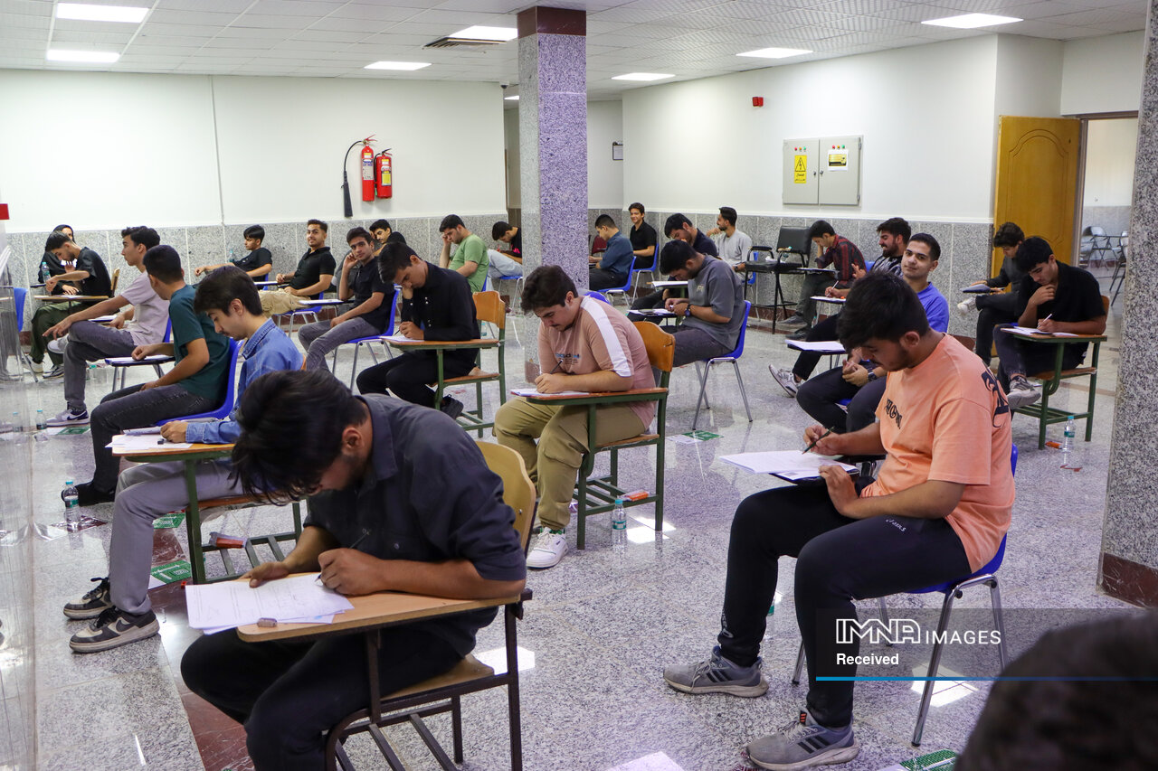 واکاوی سهم مدارس عادی و سمپاد در کسب رتبههای برتر کنکور