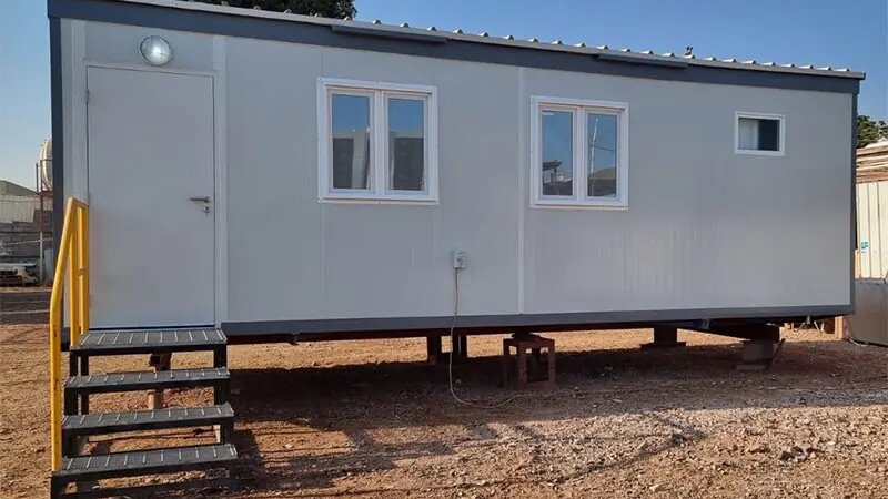 حضور پررنگ کانکس پیش ساخته با ساندویچ پانل در صنایع نفت، گاز و گردشگری