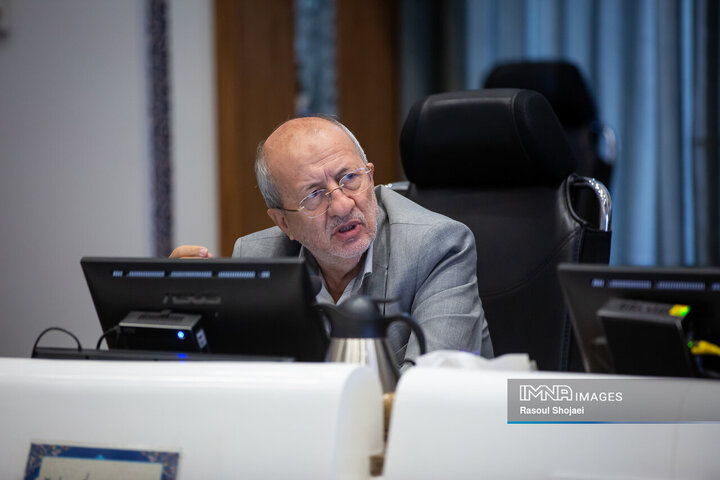 لشکر ۱۲۷ هزار نفری شورا ظرفیت پشتیبانی مردمی در جنگ ترکیبی است