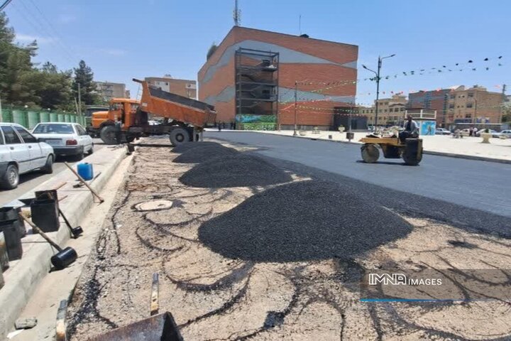 پارکینگ پاتوق شهری خیابان مفتح آسفالت شد