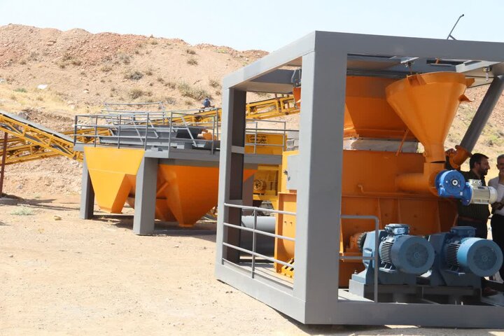 تأسیس دومین کارخانه آسفالت شهرداری خرم‌آباد با سرمایه‌گذاری ۳۰ میلیارد تومانی