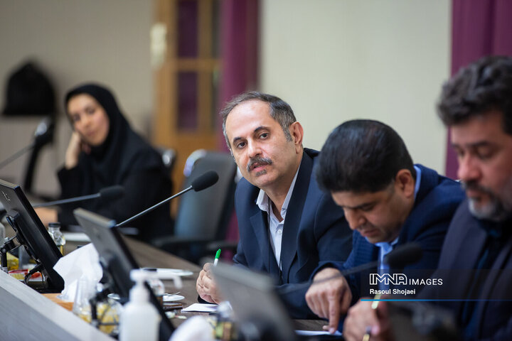 نشست مشترک مدیریت شهری و انجمن انبوه‌سازان استان اصفهان