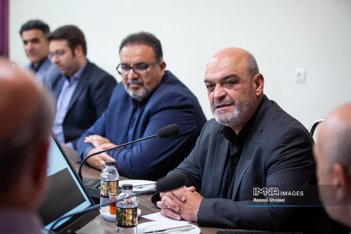 نشست مشترک مدیریت شهری و انجمن انبوه‌سازان استان اصفهان