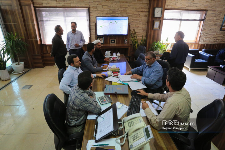 کمیته نظارتی شورای شهر اصفهان در منطقه 11 شهرداری