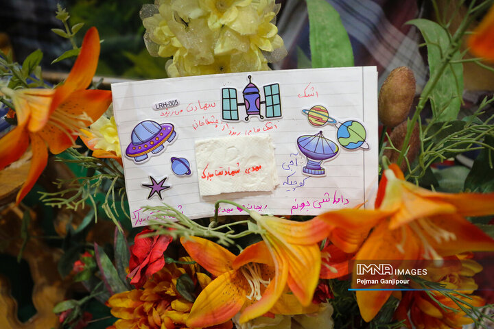 دیدار رئیس و اعضای شورای شهر اصفهان با خانواده 2 شهید اقتدار ایران