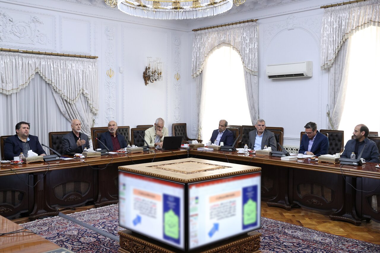 پزشکیان: راهکارهای رفع چالش کمآبی باید ریشهای، جامع و منطقهمحور باشد