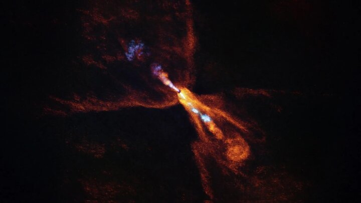 لحظه تولد سیارات ثبت شد