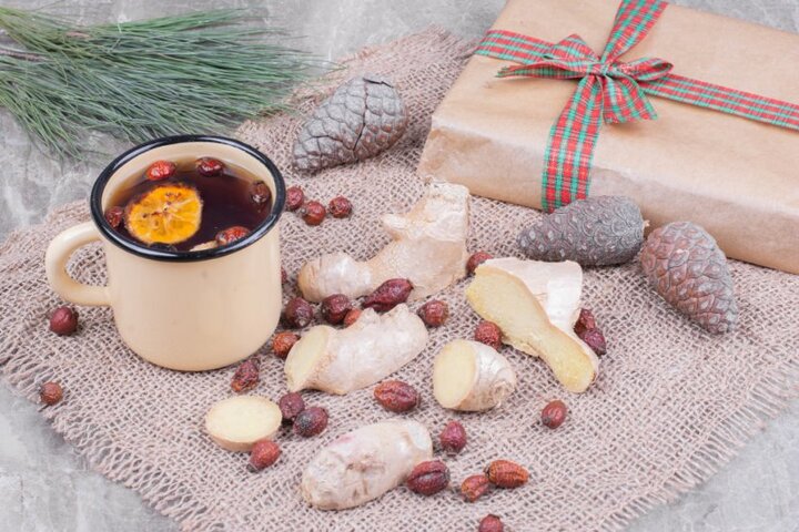 خواص دمنوش آویشن، زنجبیل و دارچین | بررسی 10 خاصیت فوق العاده