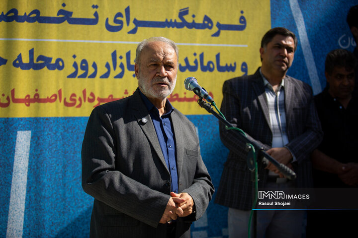 چرخ تلاش مدیریت شهری اصفهان در بحرانی‌ترین شرایط کشور به لرزش نیفتاد