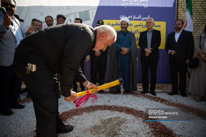 آیین بهره‌برداری از ۱۲۰ میلیارد تومان پروژه در منطقه ۱۴ اصفهان