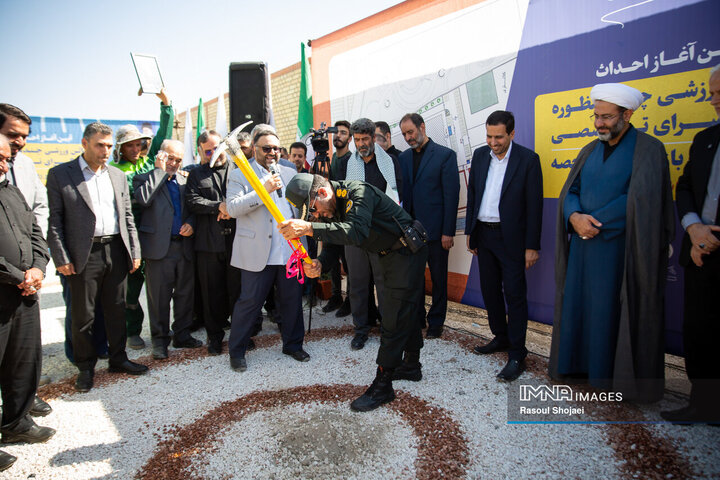 آیین بهره‌برداری از ۱۲۰ میلیارد تومان پروژه در منطقه ۱۴ اصفهان