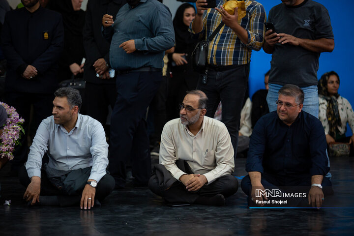 آیین بهره‌برداری از ۱۲۰ میلیارد تومان پروژه در منطقه ۱۴ اصفهان